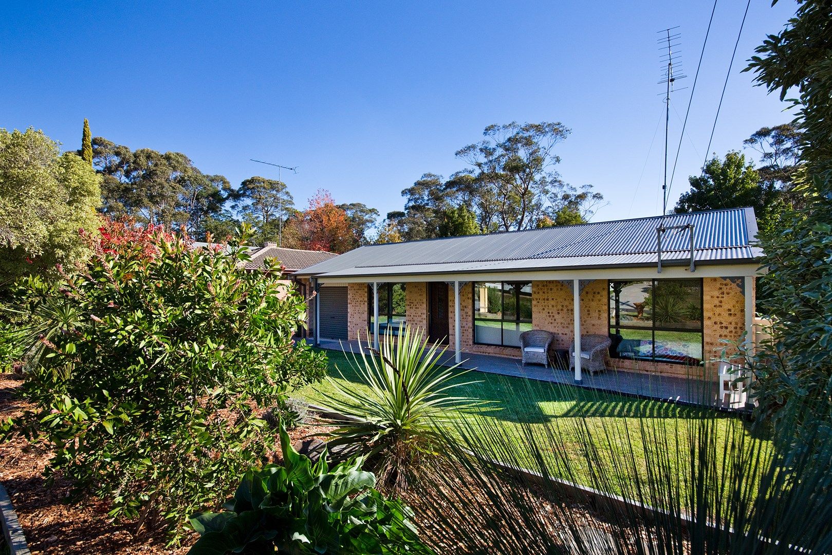 10 St Andrews Ave, Blackheath NSW 2785, Image 0