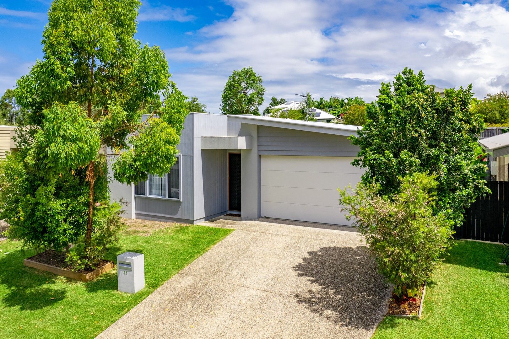 4 bedrooms House in 45 Viola Square PEREGIAN SPRINGS QLD, 4573