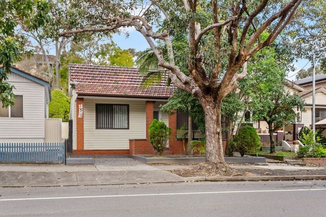 Picture of 51 Universal Street, MORTDALE NSW 2223