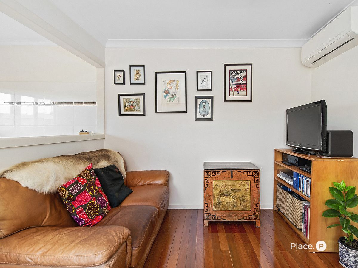 6/11 Henry Street, Greenslopes QLD 4120, Image 2