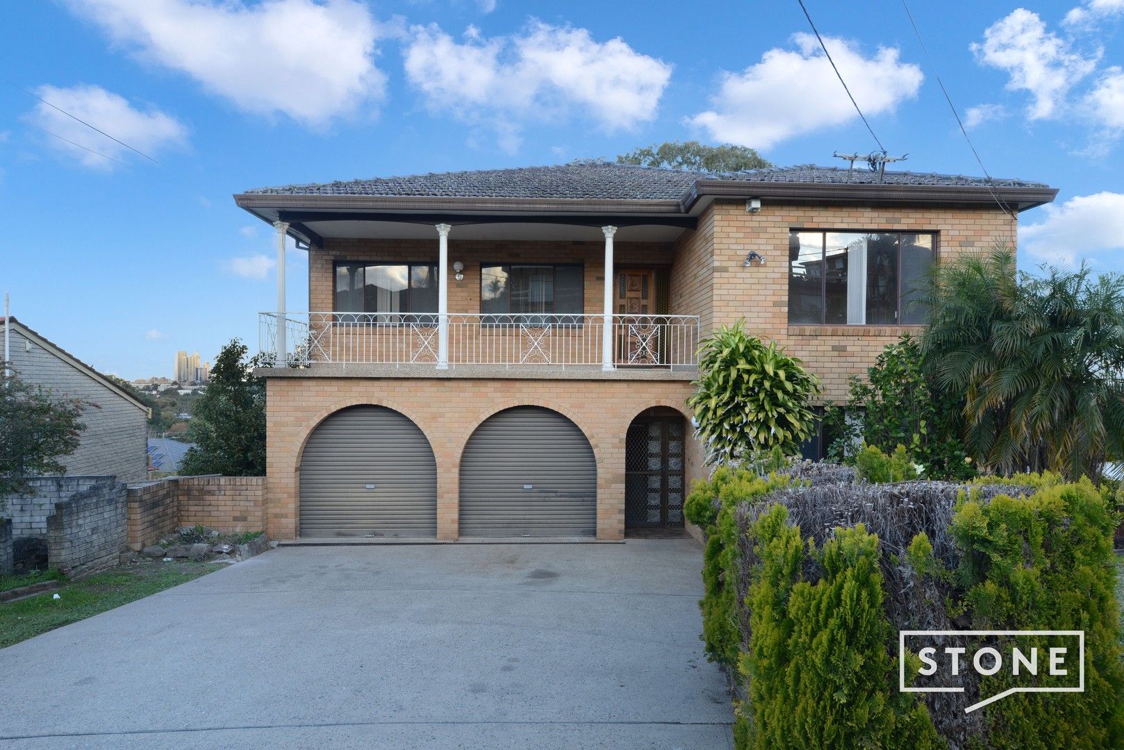 6 bedrooms House in 8 Slim Place CONSTITUTION HILL NSW, 2145