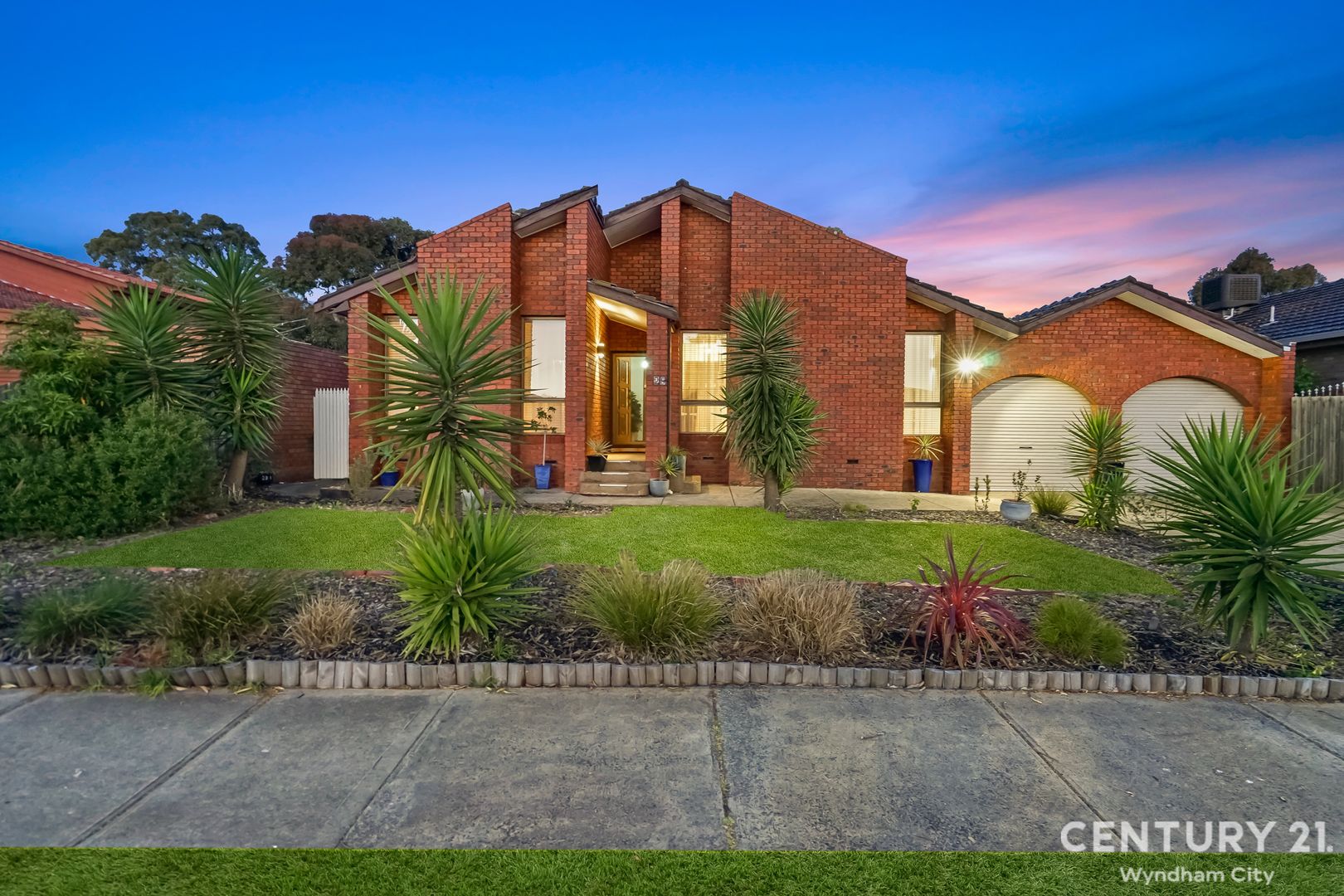28 Willys Avenue, Keilor Downs VIC 3038, Image 2