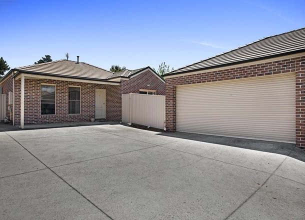 4/740 Geelong Road, Canadian VIC 3350