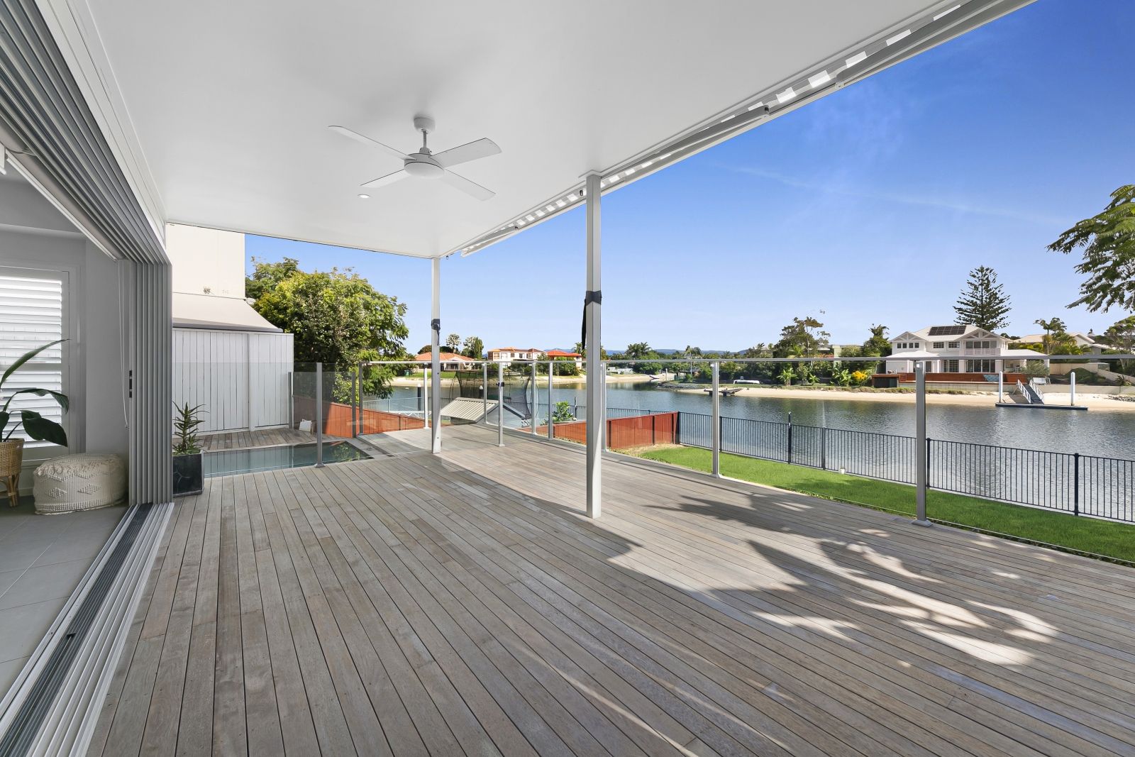 2/64 Avanti Street, Mermaid Waters QLD 4218, Image 2