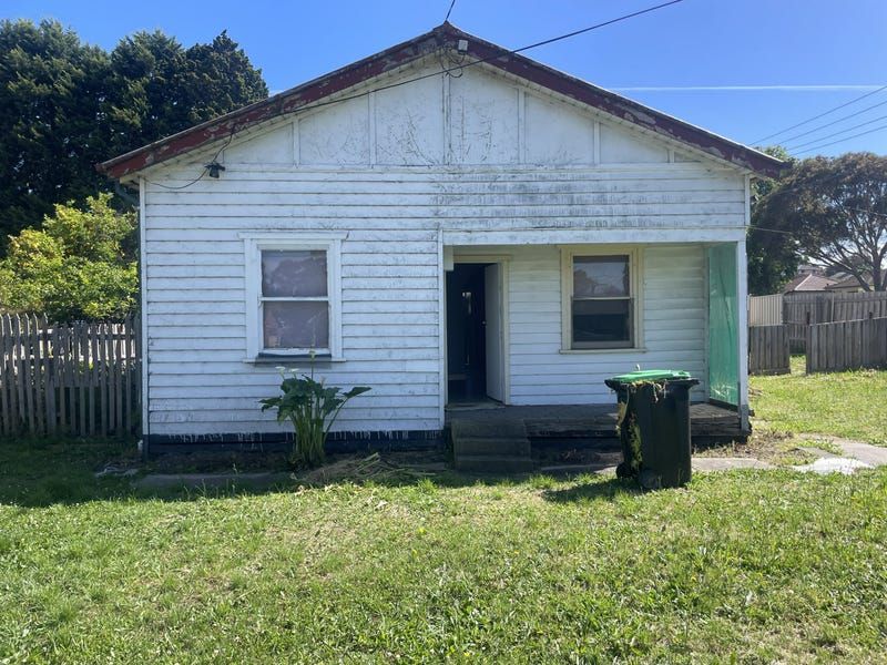 3 bedrooms Apartment / Unit / Flat in 1187 Heatherton Road NOBLE PARK VIC, 3174