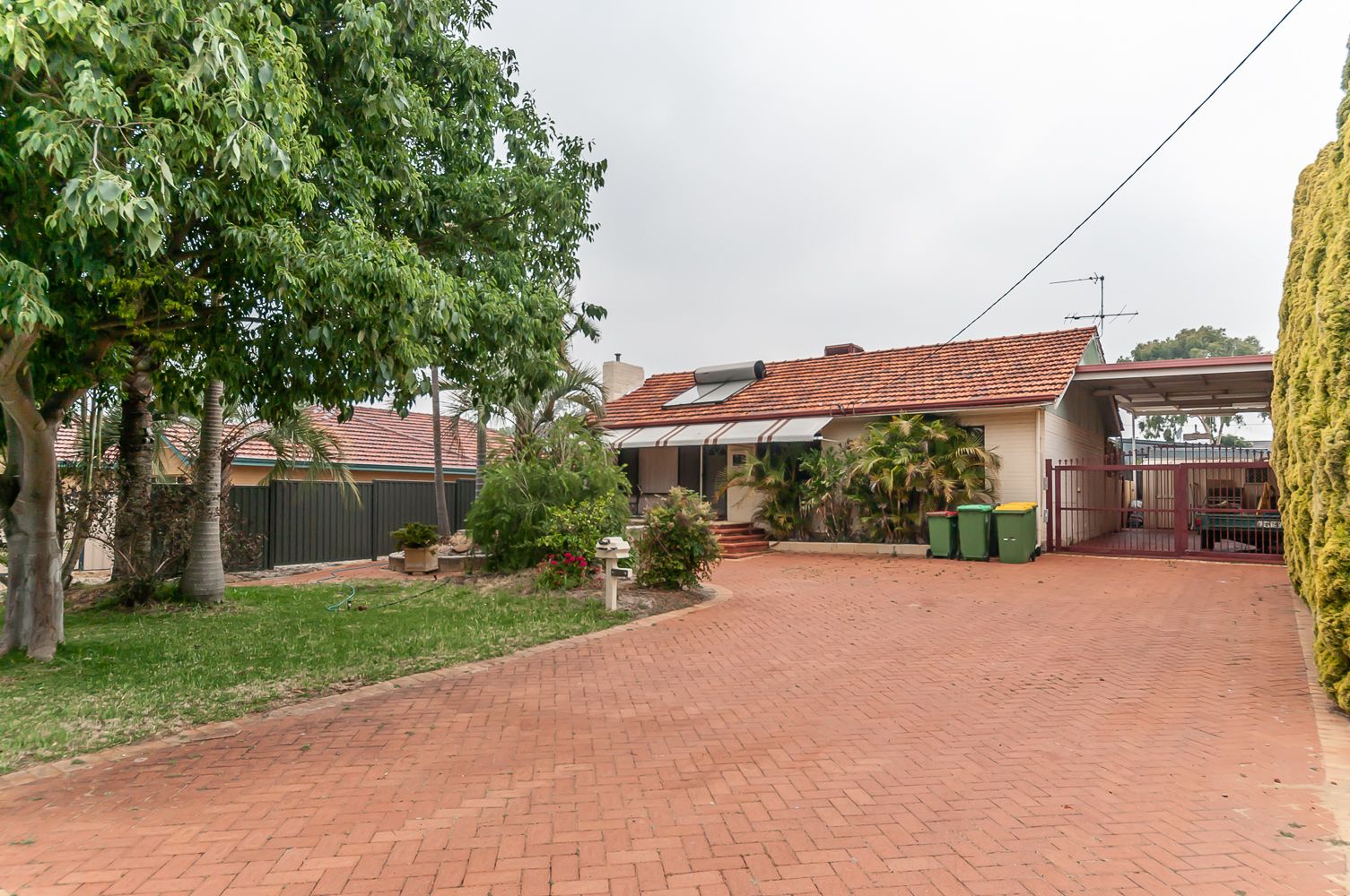 22 Moorhouse Street, Willagee WA 6156, Image 0