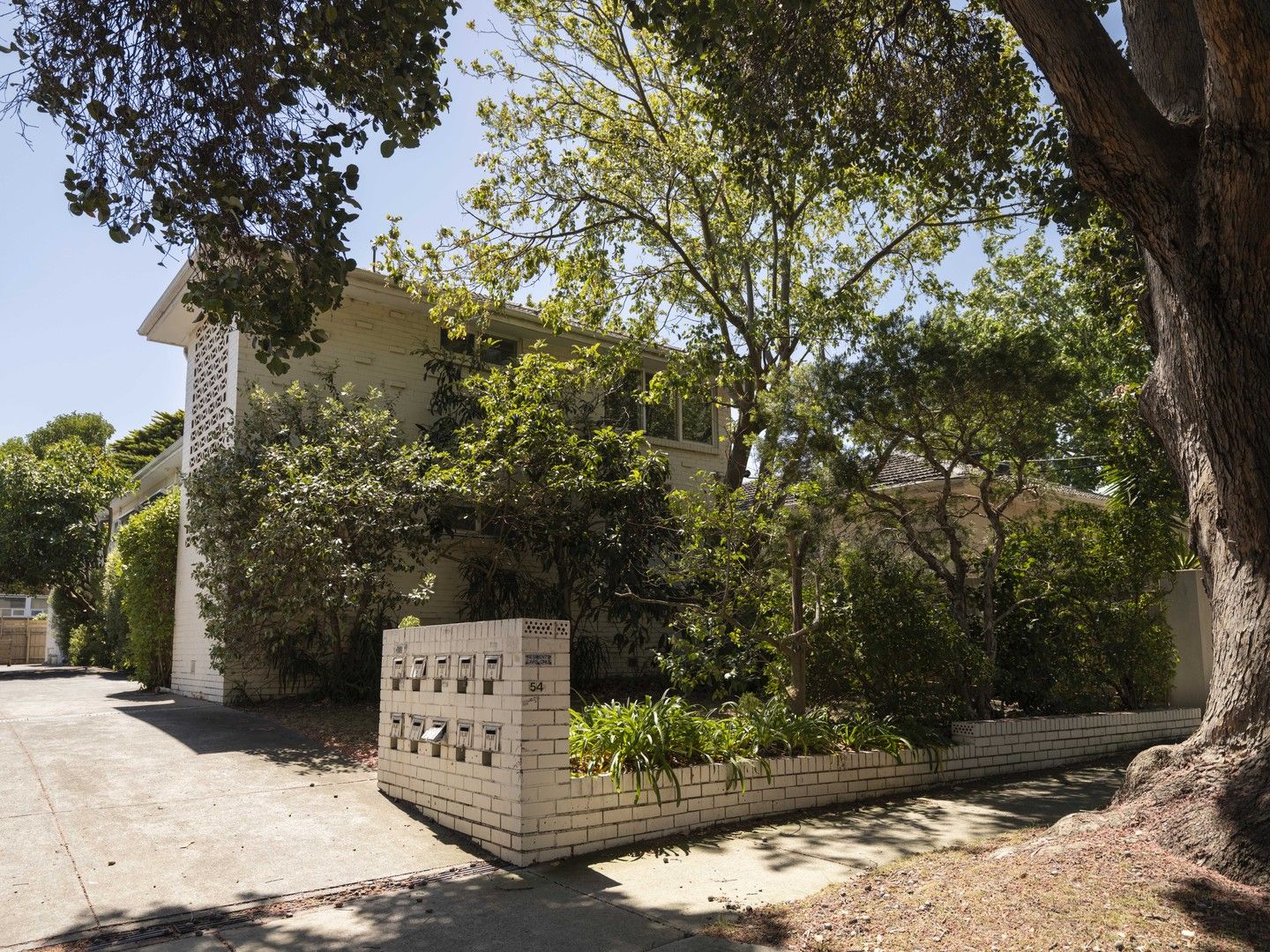 1 bedrooms Apartment / Unit / Flat in 9/54 Narong Road CAULFIELD NORTH VIC, 3161