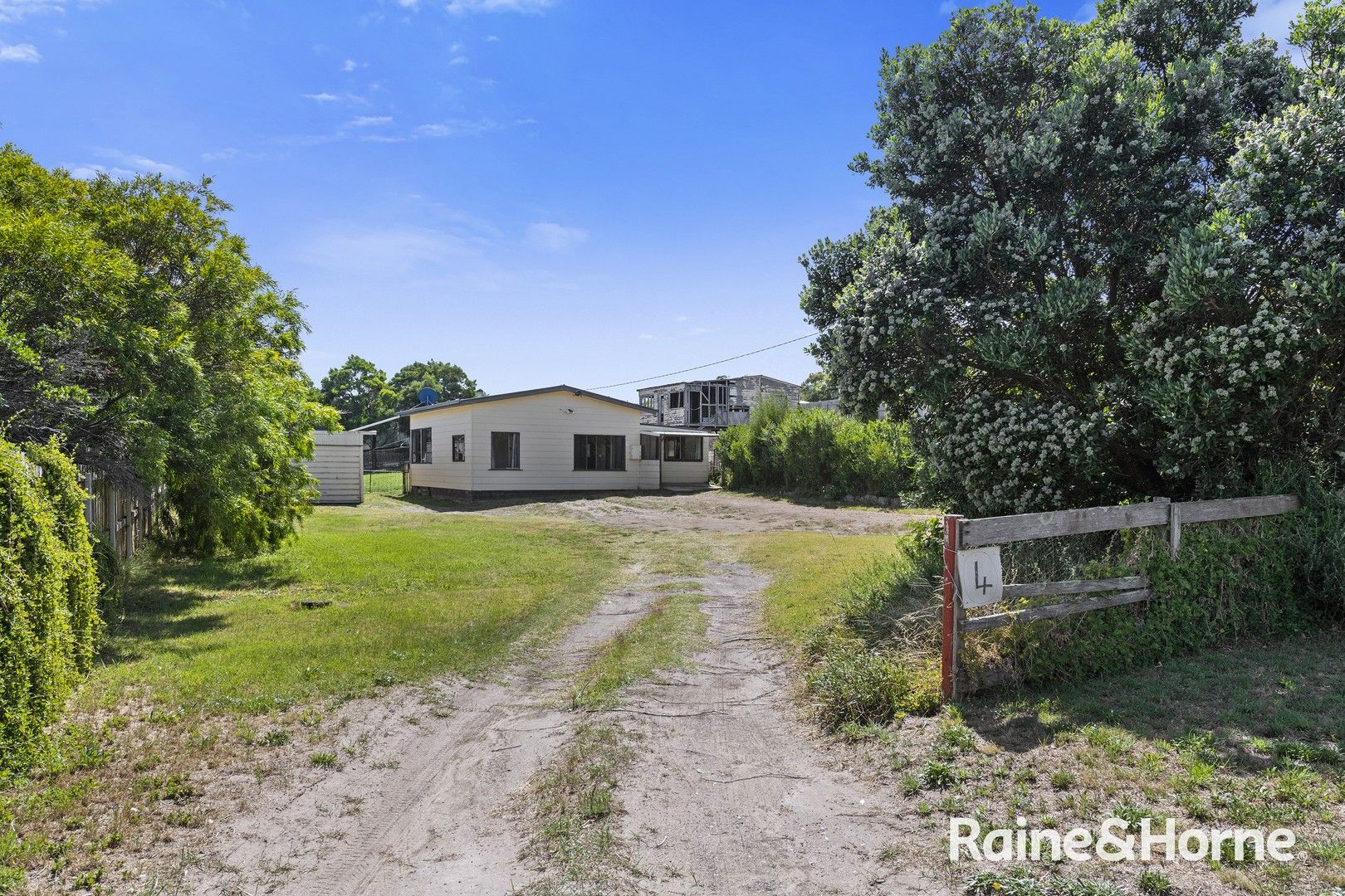 4 Lateena Street, Dodges Ferry TAS 7173, Image 1