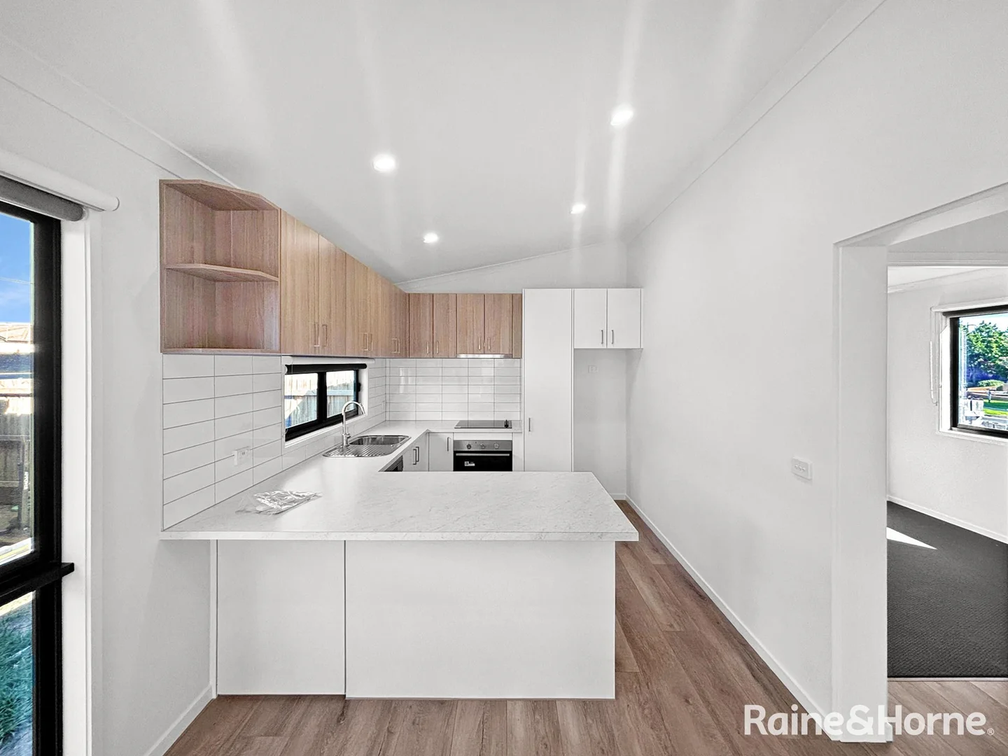 Additional image 5 of 1B Belgrave Place, Carrum Downs VIC 3201