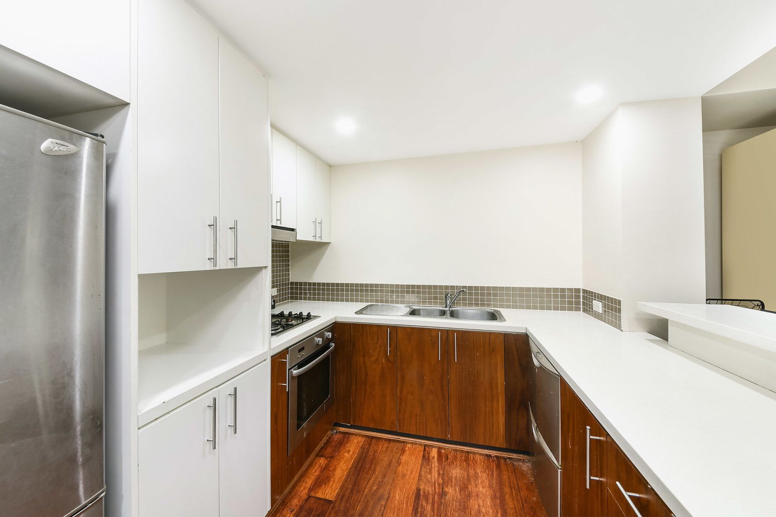 12/9-19 Myrtle Street, Botany NSW 2019, Image 2