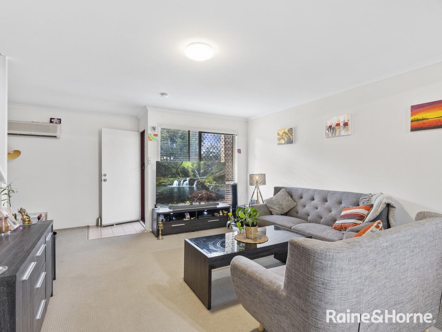 8/7 Maranda Street, Shailer Park QLD 4128, Image 2