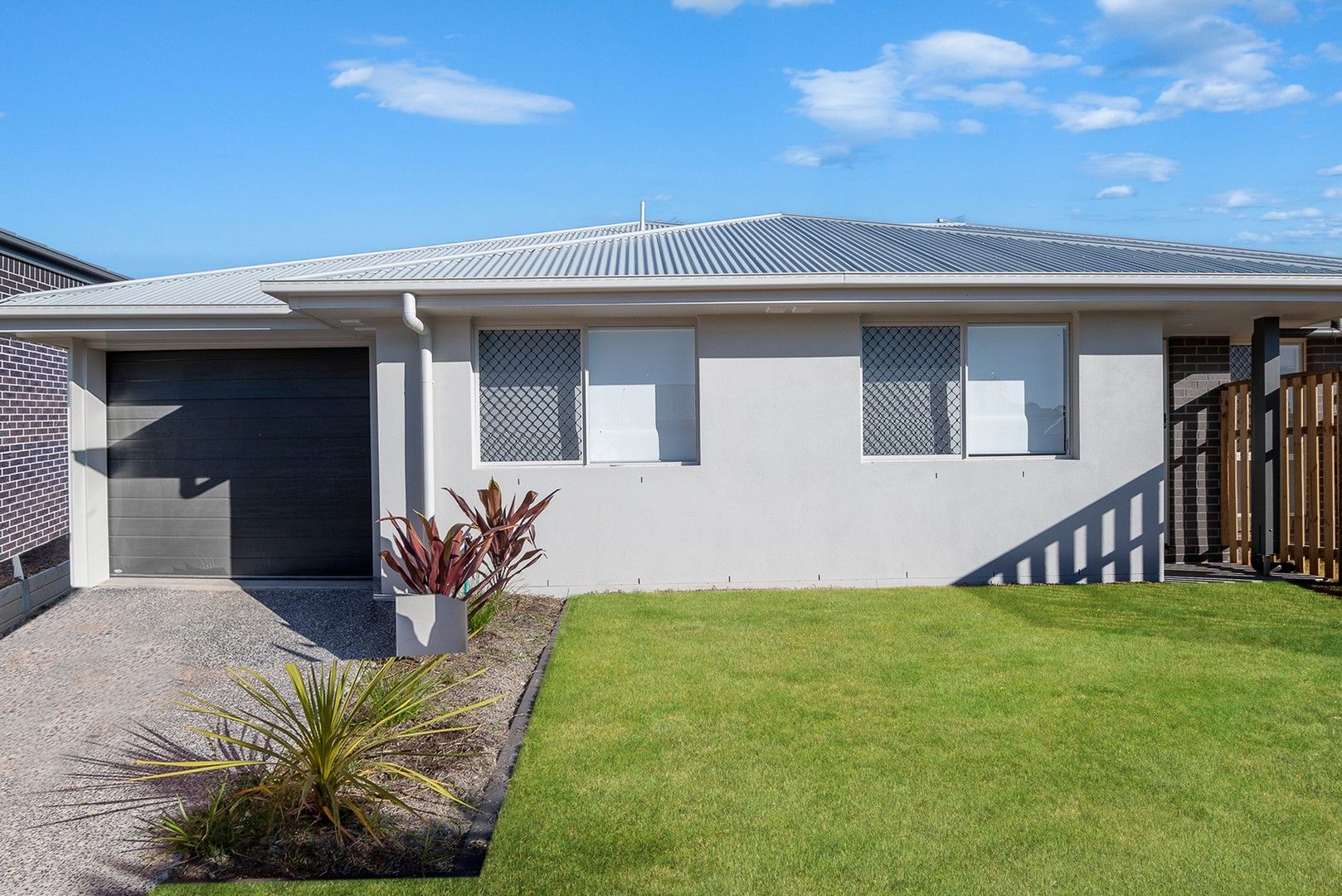 2 bedrooms Semi-Detached in 38B Maranoa Street LOGAN RESERVE QLD, 4133
