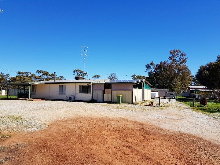 101 MOORE Street, Moora WA 6510, Image 0