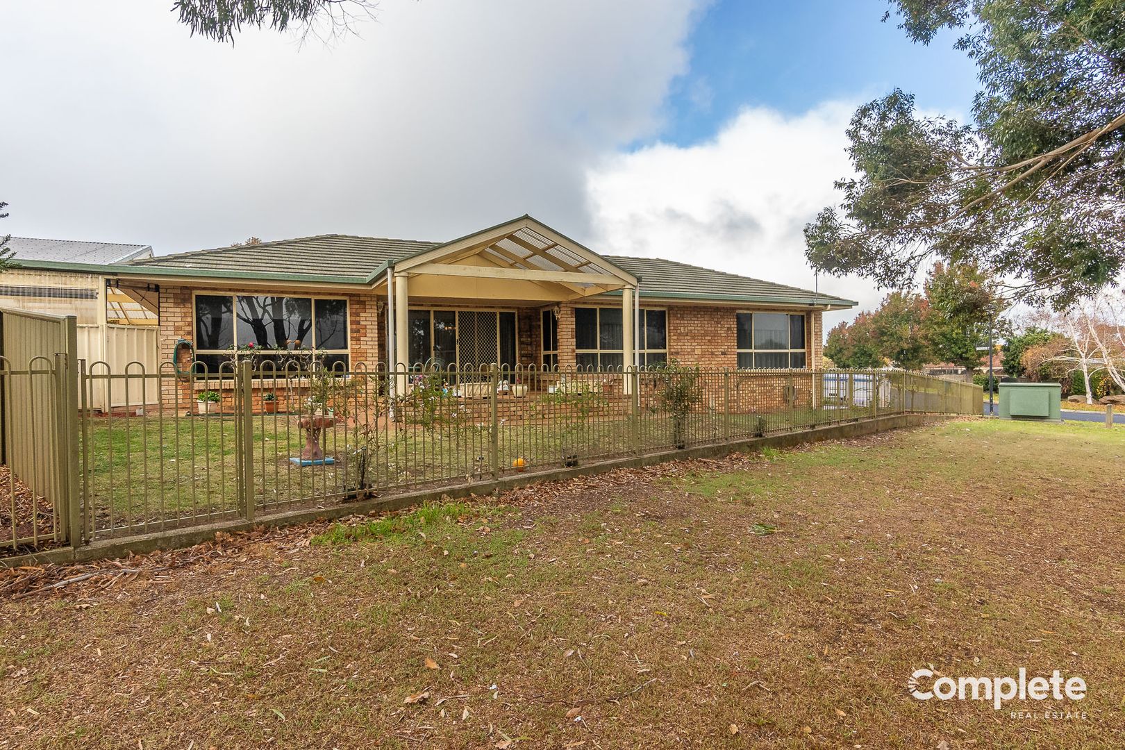 17 GLENMONT CRESCENT, Mount Gambier SA 5290, Image 1