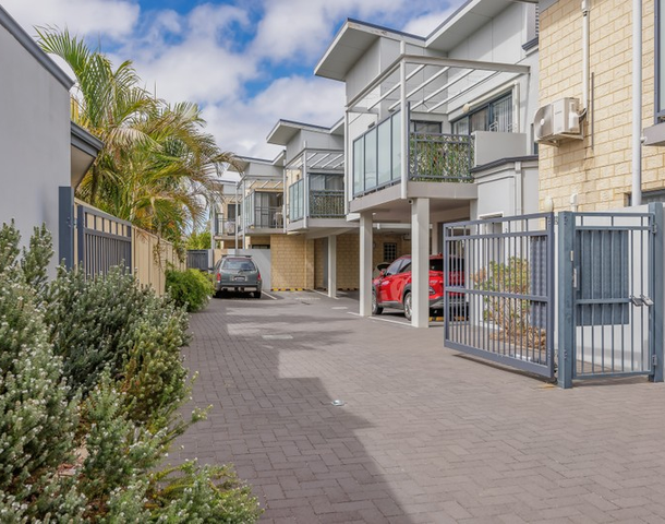 6/38 Orpington Street, Cloverdale WA 6105