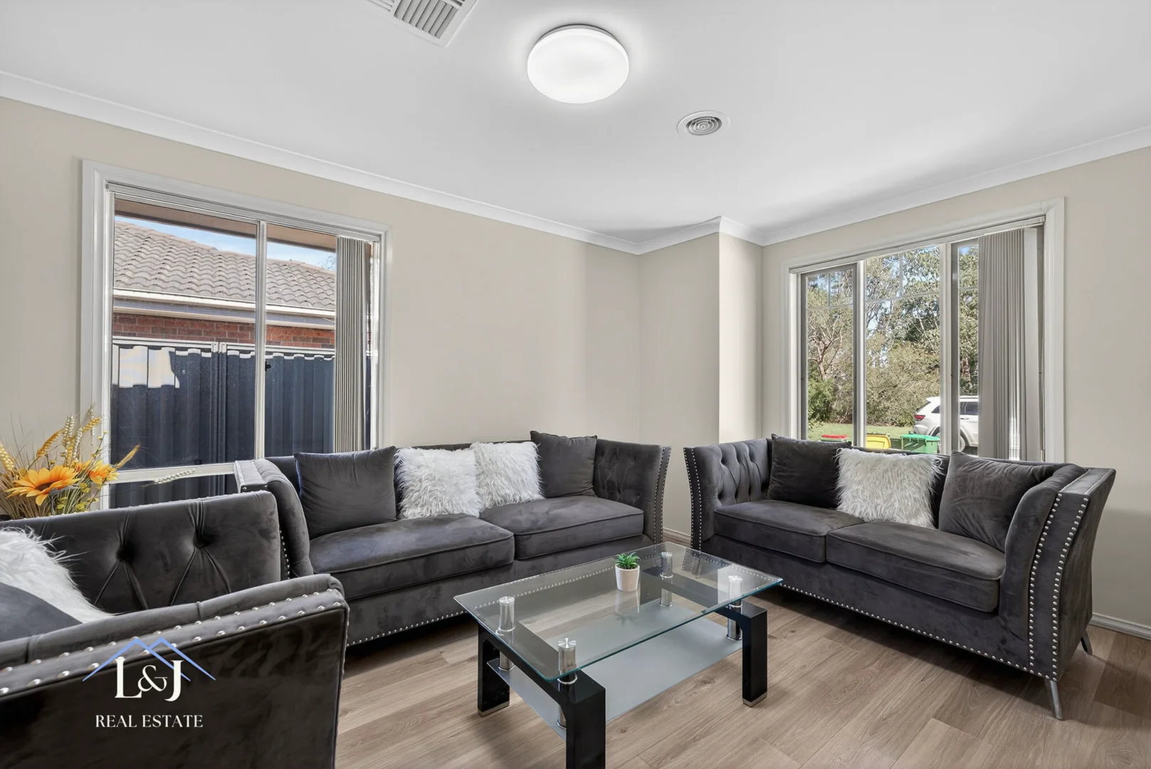 Additional image 2 of 12 CHESTNUT CHASE, Pakenham VIC 3810