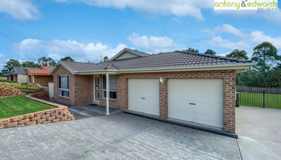 Picture of 28 Banksia Way, GOULBURN NSW 2580