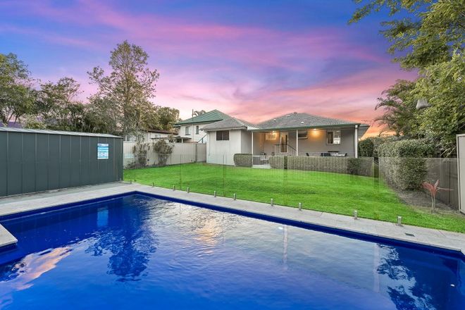 Picture of 28 Ryhill Road, SUNNYBANK HILLS QLD 4109