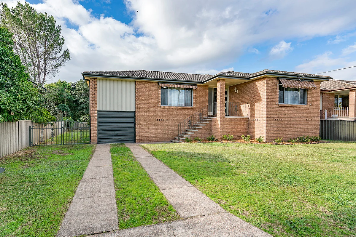 4 Ellen Avenue, Singleton NSW 2330