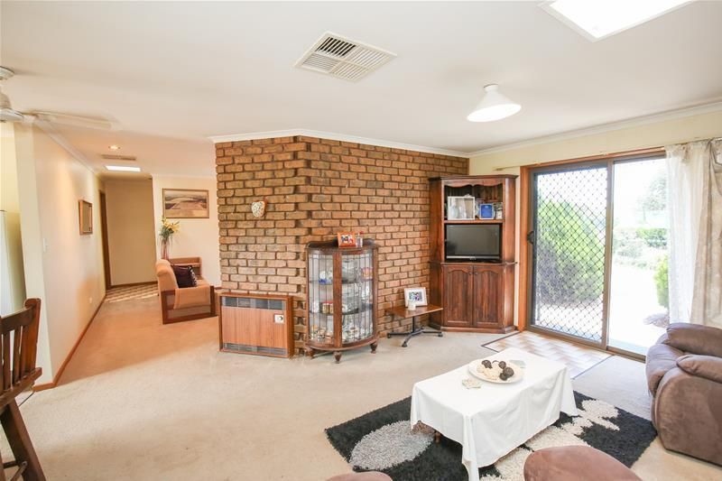 20 Gum Lane, Curlwaa NSW 2648, Image 1