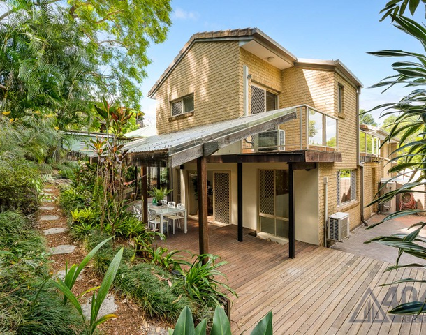 4/27 Dovercourt Road, Toowong QLD 4066