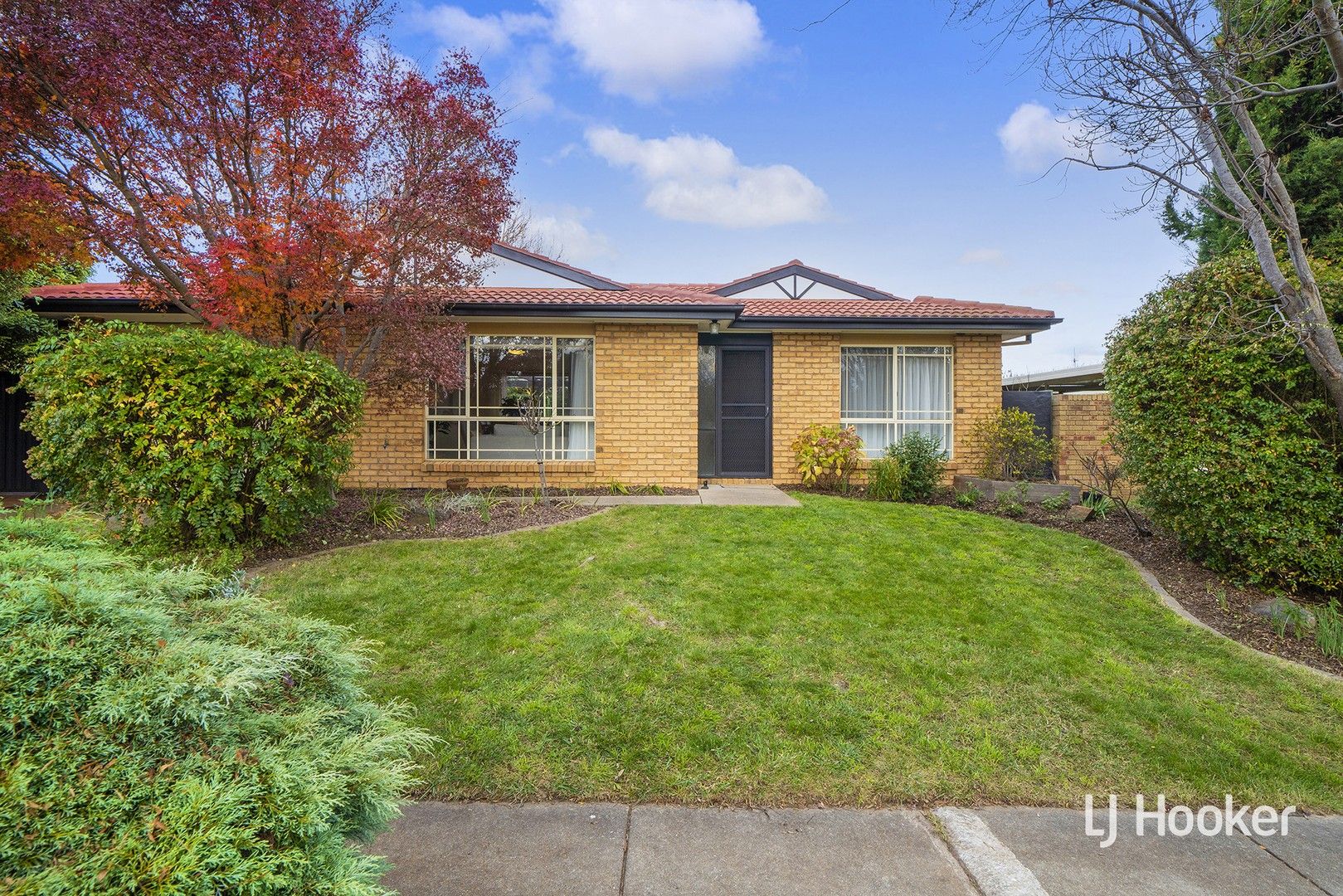 22 Lance Hill Avenue, Dunlop ACT 2615, Image 0