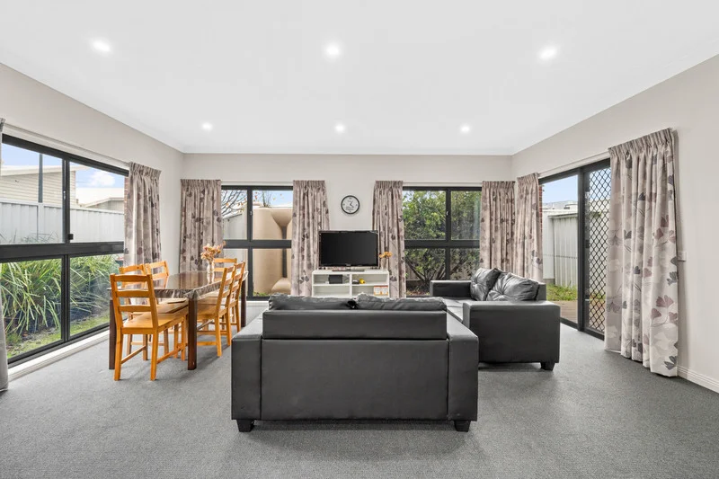Additional image 7 of 2/83 Marshalls Road, Traralgon VIC 3844