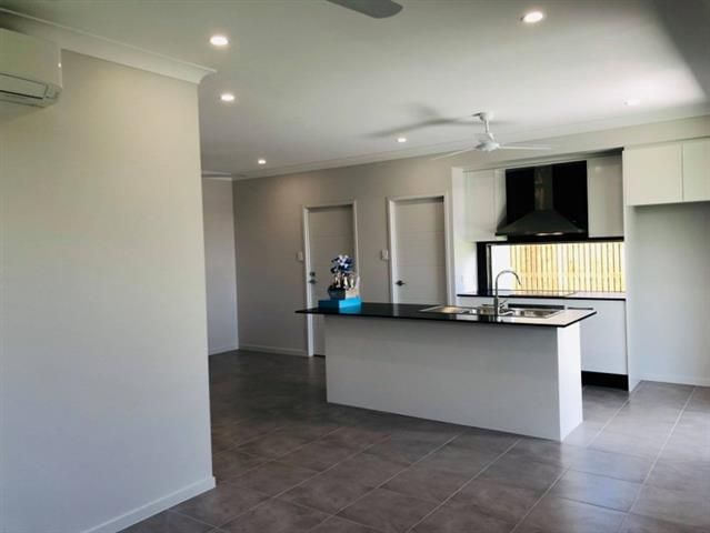 38 Colvin Street, Oonoonba QLD 4811, Image 1