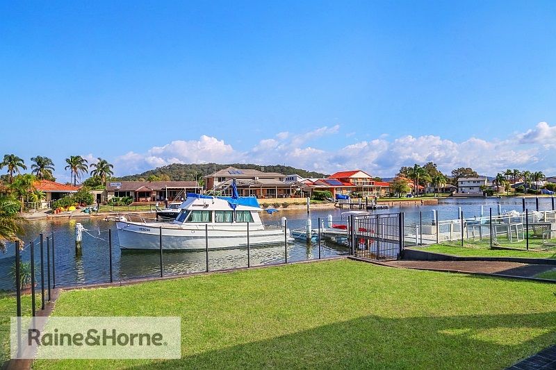 72 Helmsman Boulevard, St Huberts Island NSW 2257, Image 2