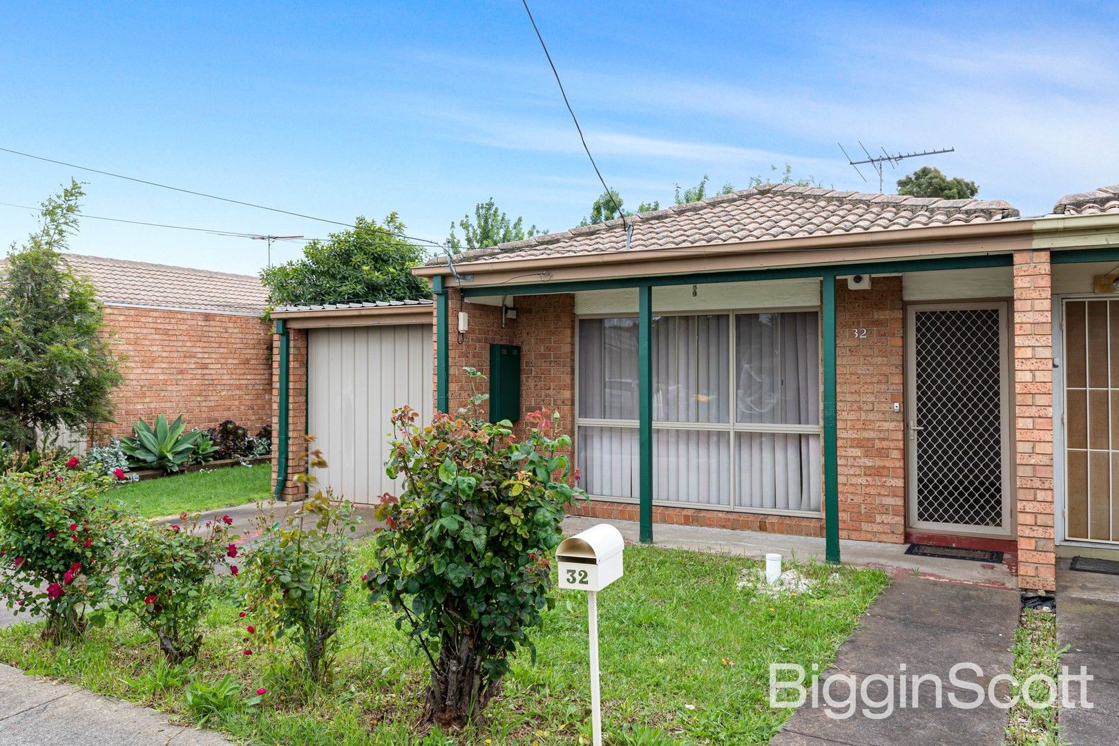 2 bedrooms House in 32 Cremorne Street BRAYBROOK VIC, 3019