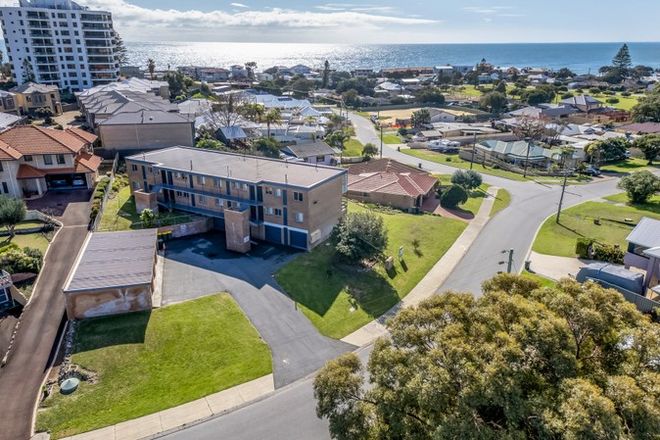 Picture of 6/32 Shayne Street, HALLS HEAD WA 6210