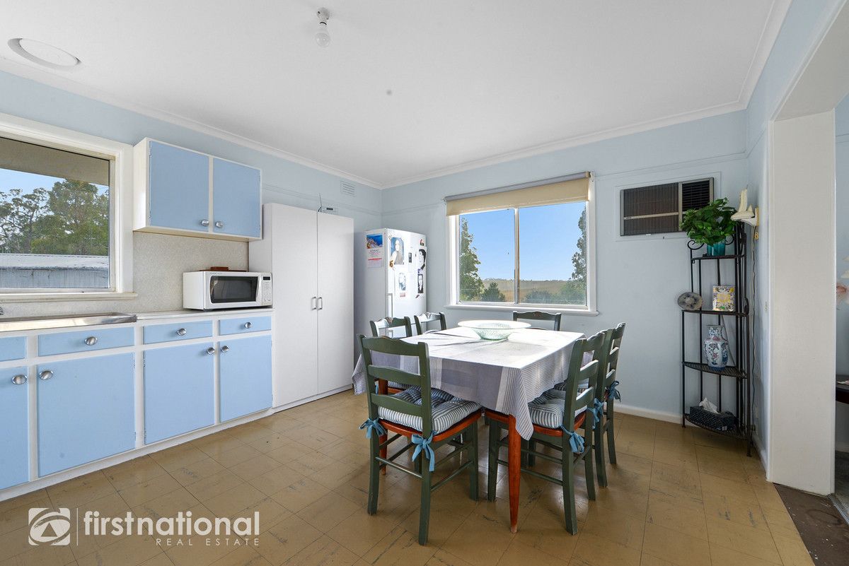 6 Tanjil Court, Willow Grove VIC 3825, Image 0