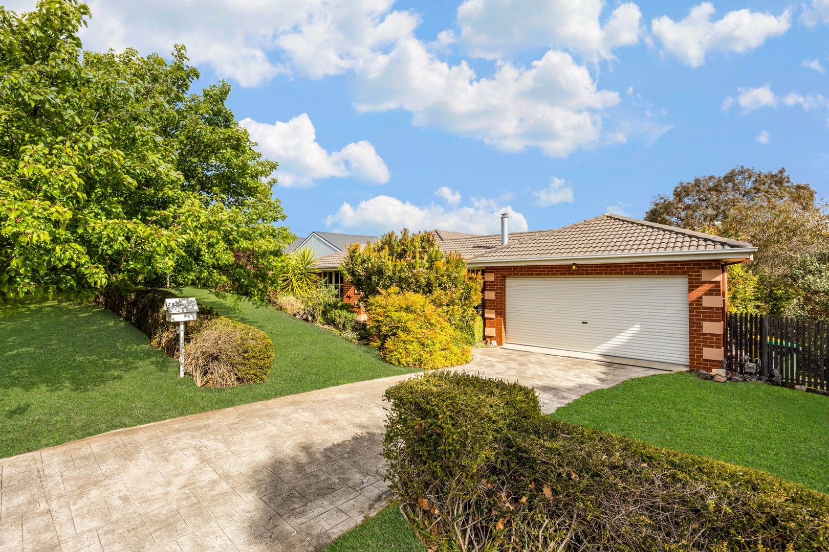 4 bedrooms House in 20 Jacksons Creek Way GISBORNE VIC, 3437