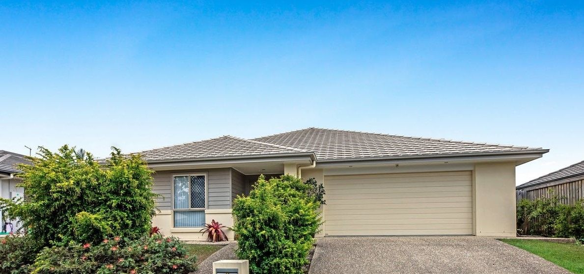 4 bedrooms House in 3 Armani Avenue WULKURAKA QLD, 4305