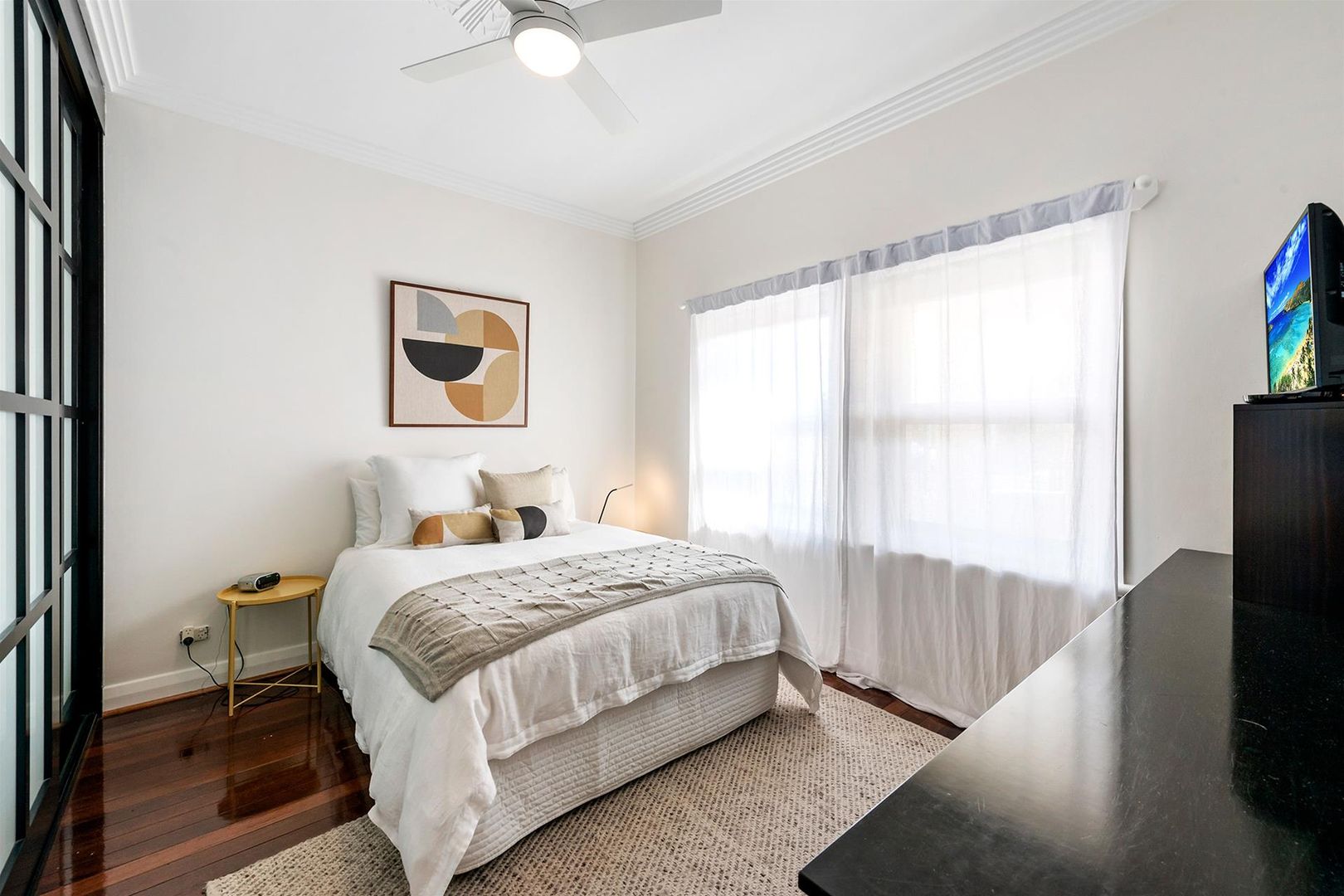 6 Helmsdale Avenue, Glengowrie SA 5044, Image 2