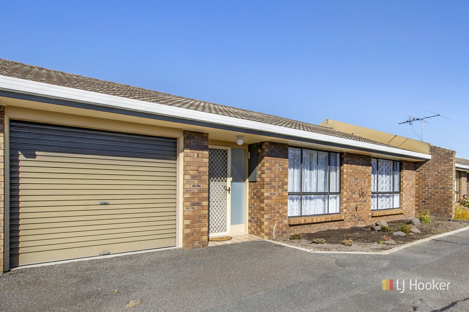 2 bedrooms Apartment / Unit / Flat in 2/139 Gunn Street DEVONPORT TAS, 7310