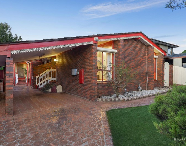 31 Tamboon Drive, Rowville VIC 3178