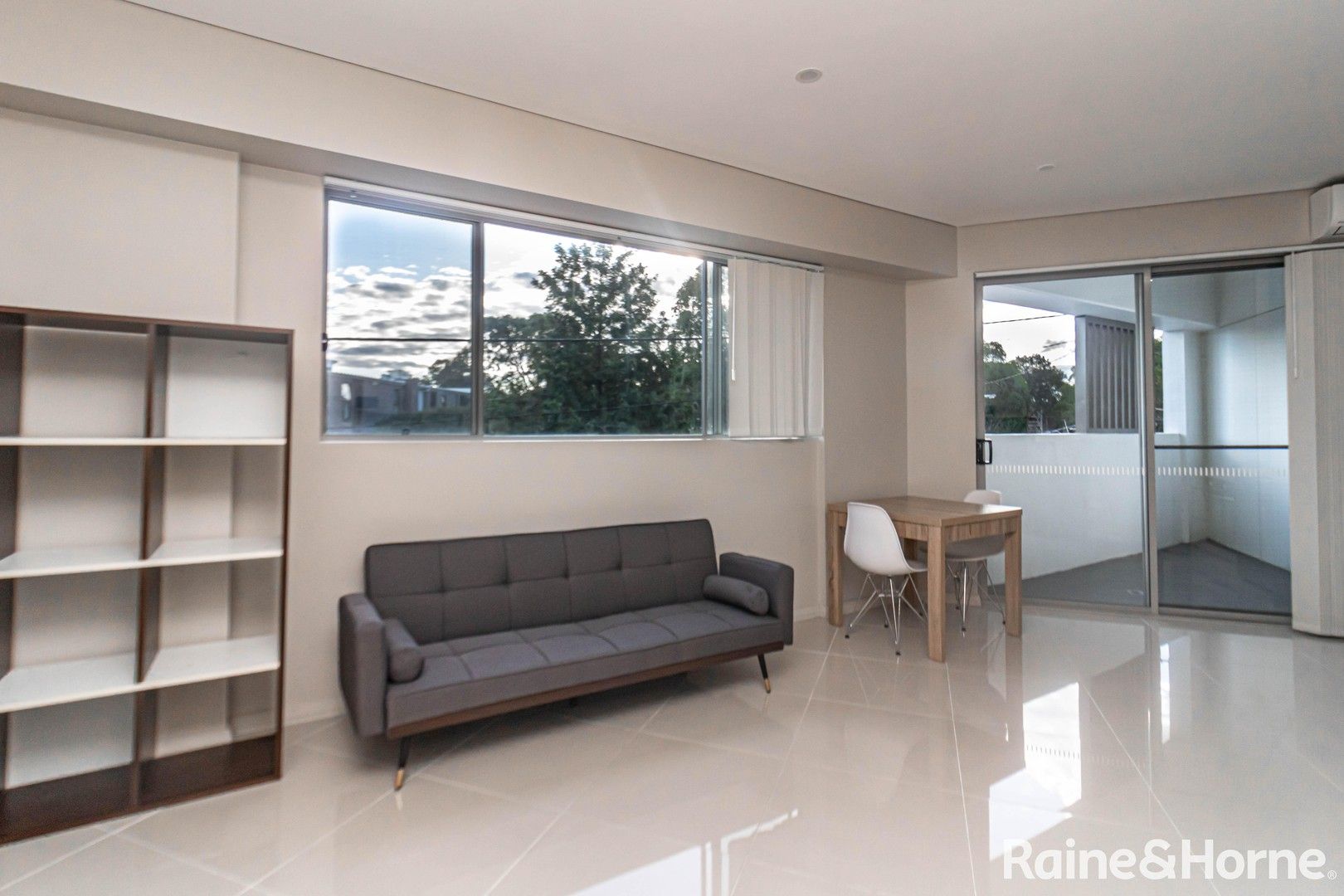 1 bedrooms Apartment / Unit / Flat in 8/13-15 Civic Avenue PENDLE HILL NSW, 2145