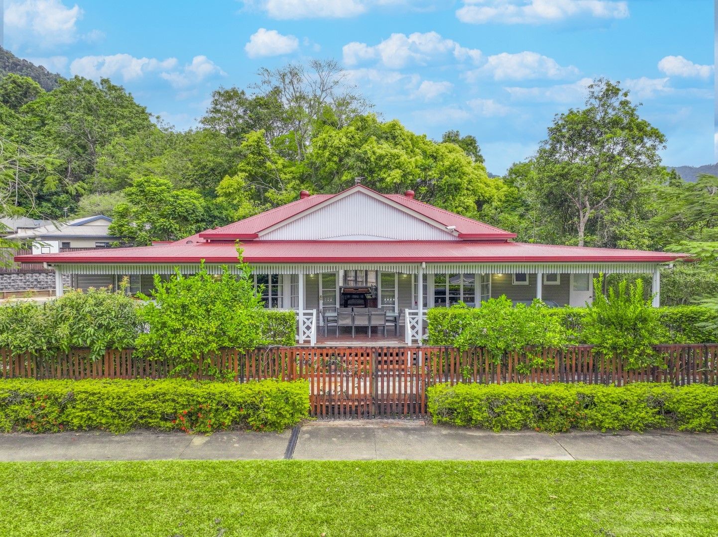 3 Gamburra Drive, Redlynch QLD 4870, Image 0