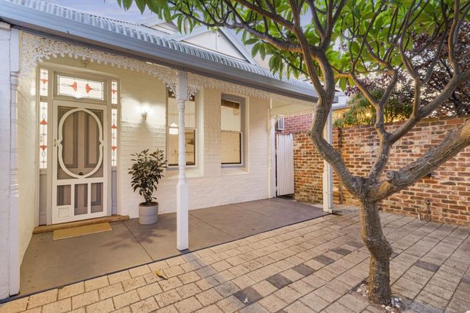 Picture of 17 Bruce Street, LEEDERVILLE WA 6007