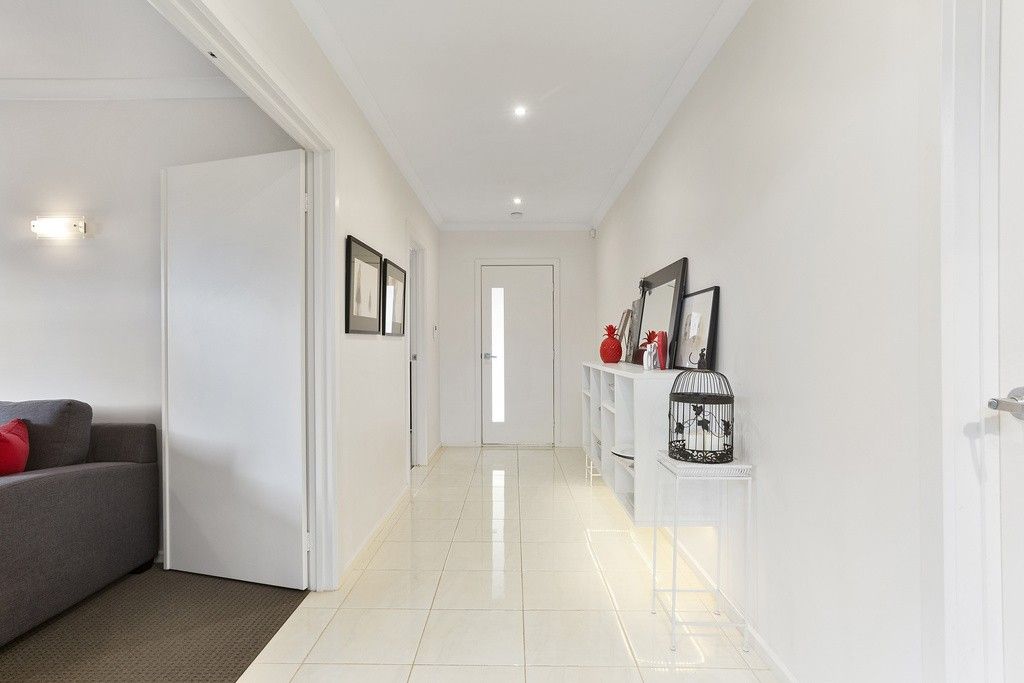 10 Rosea Court, Ascot VIC 3551, Image 1