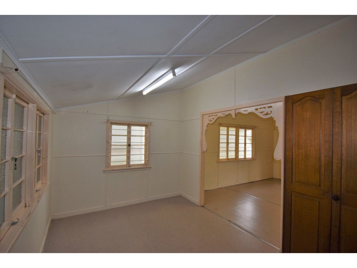 130 Earl Street, Berserker QLD 4701, Image 2