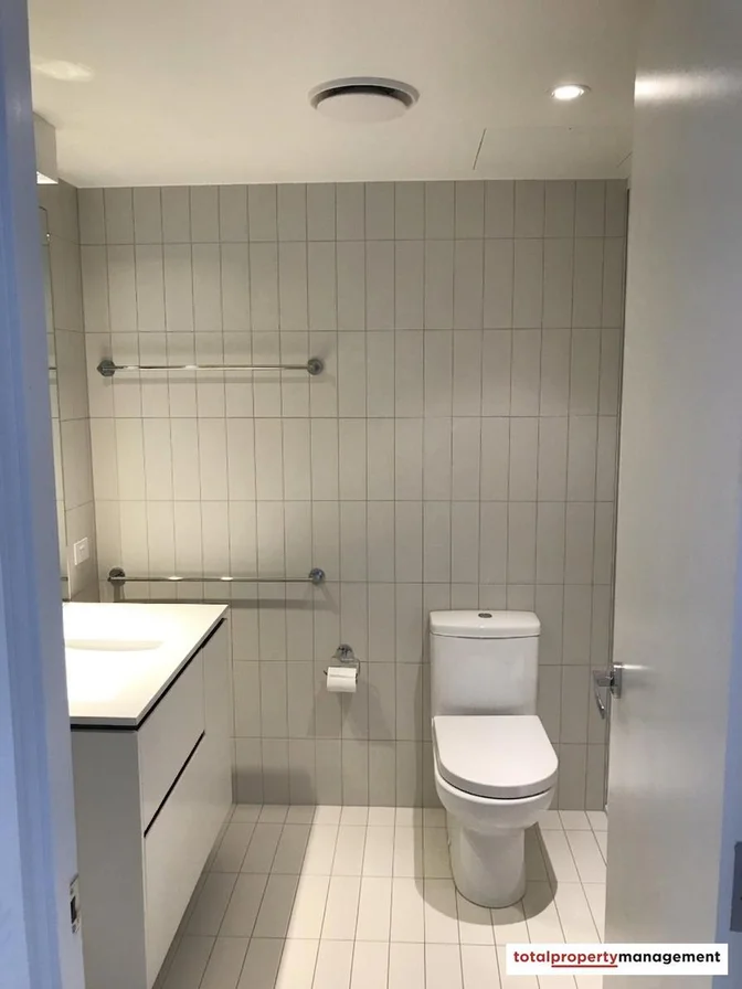 Additional image 9 of 3/31 Eastlake Parade, Kingston ACT 2604