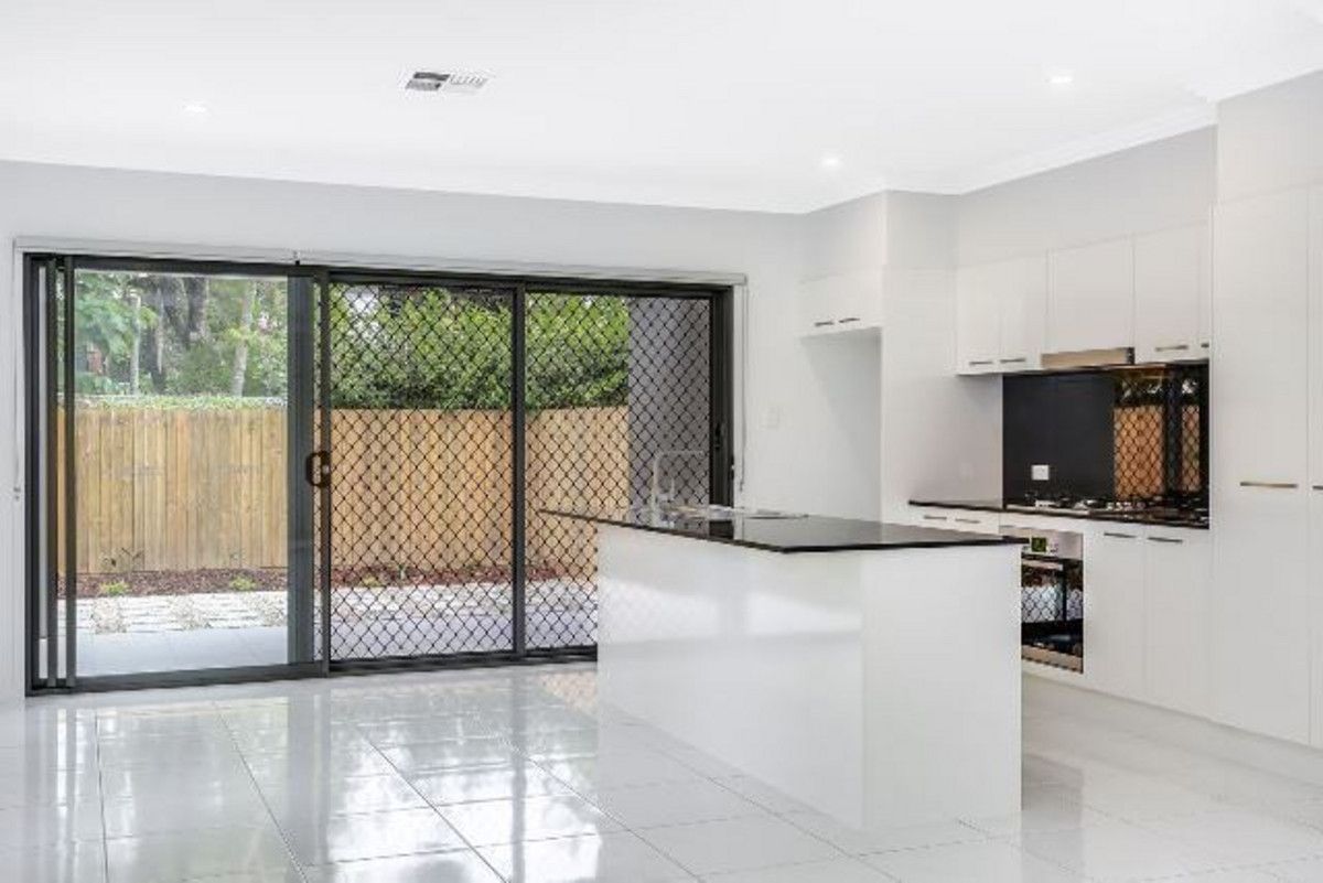 4 bedrooms Townhouse in 2/89 Jenner Street NUNDAH QLD, 4012