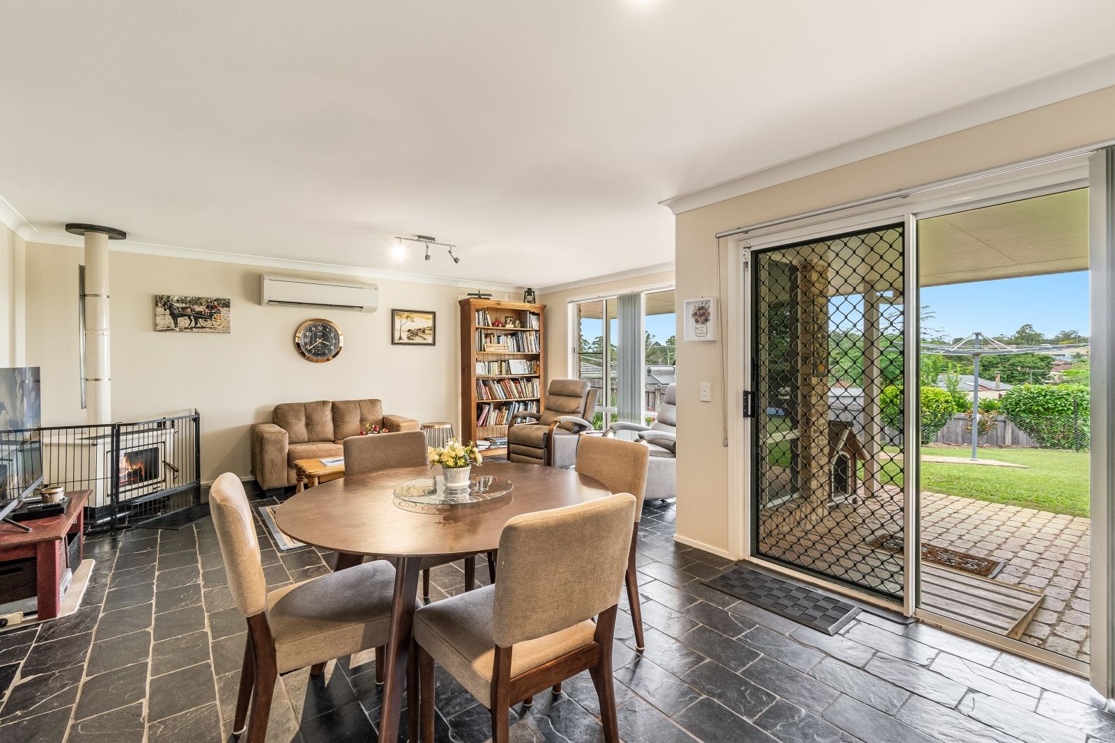 6 Rose Place, Casino NSW 2470 Domain