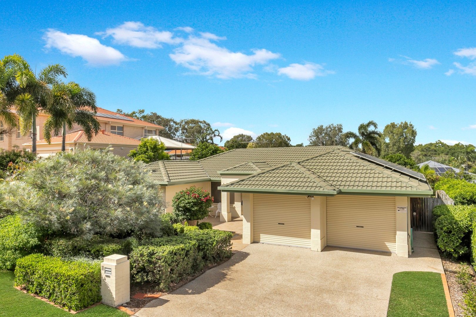 11 Edward Place, Sinnamon Park QLD 4073, Image 0