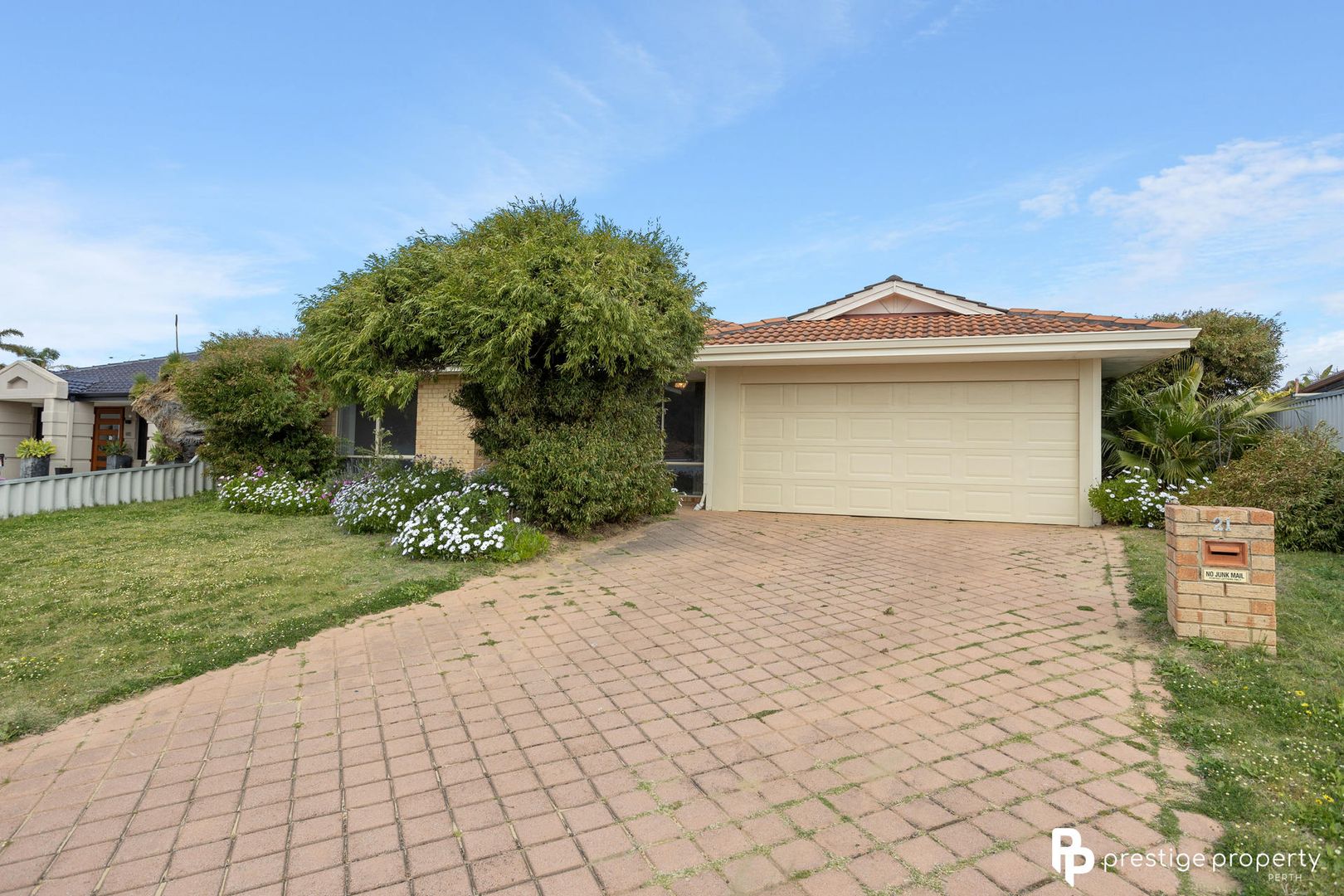 21 Dumbarton Loop, Kinross WA 6028, Image 1