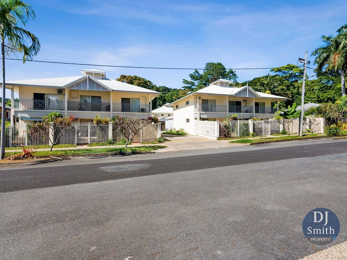 2 bedrooms Townhouse in 4/7-9 Le Grande Street FRESHWATER QLD, 4870