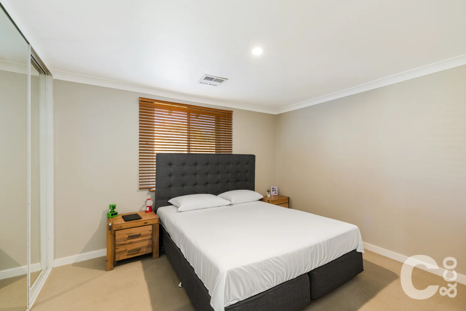 Additional image 7 of 42 Woodley Way, Parmelia WA 6167