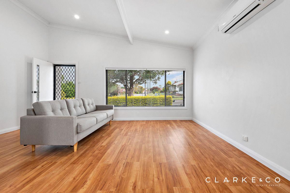 55 Second Avenue, Rutherford NSW 2320, Image 2